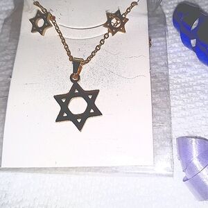 BEAUTIFUL Star of David Necklace Stud Earrings Set Gold Pl Stainless Jewelry NWT